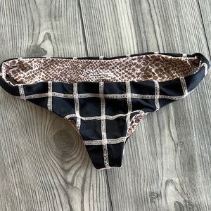 Acacia Waikoloa Stiched Bottoms